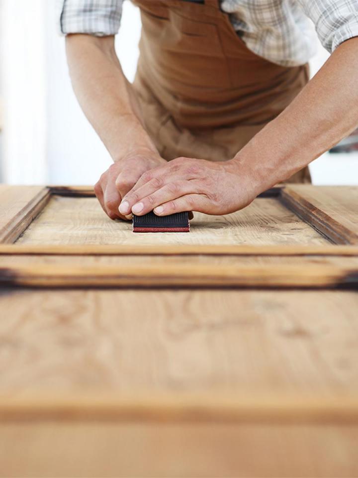 Optez pour l’excellence en nous confiant l’installation de vos portes dans le Gard.